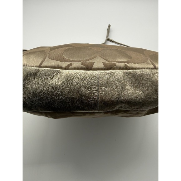 COACH Signature Large Tan Hobo Shoulder Bag 12676 - Picture 9 of 16